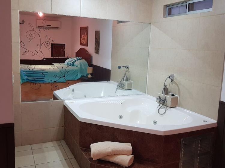 Motel El Oasis de los Niches en Curico, Maule