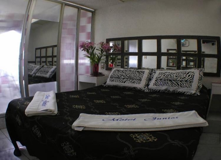Fotografía 3 de Motel Juntos en Lo Prado, Metropolitana