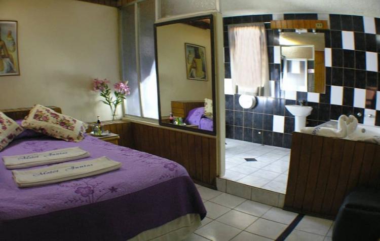 Fotografía 12 de Motel Juntos en Lo Prado, Metropolitana