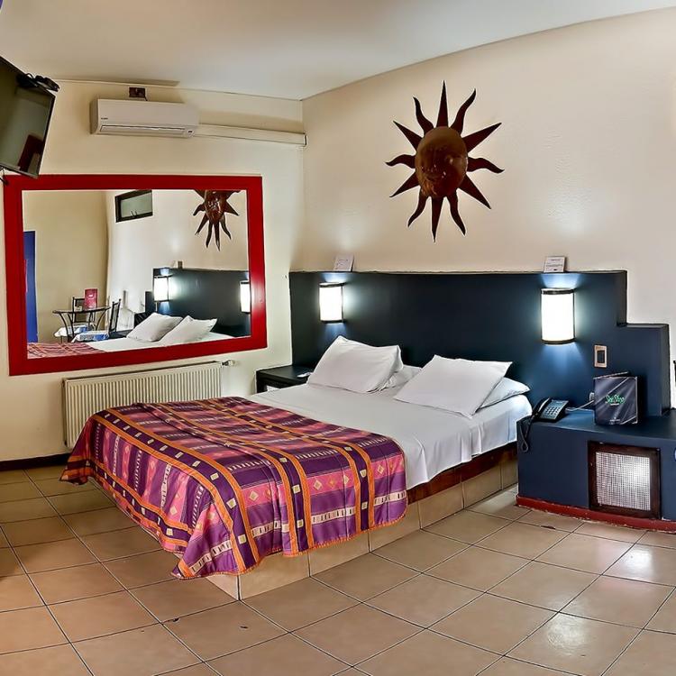 Fotografía 14 de Motel Cozumel en San Joaquin, Metropolitana
