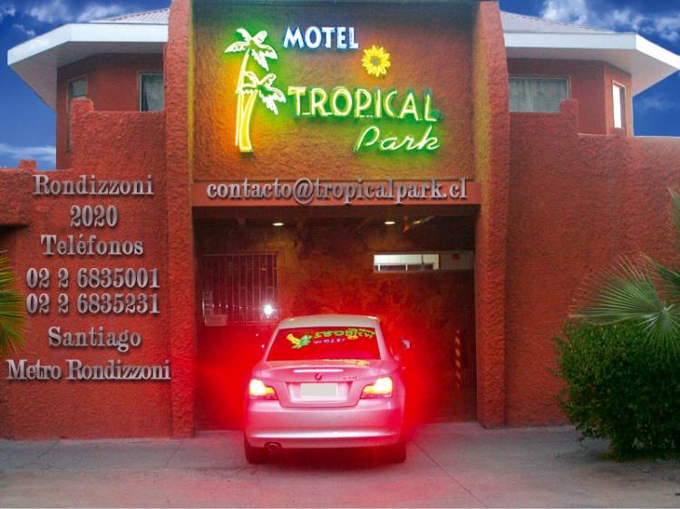 Fotografía 2 de Motel Tropical Park en Santiago, Metropolitana