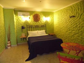 Motel Veracruz en La Cisterna, Metropolitana
